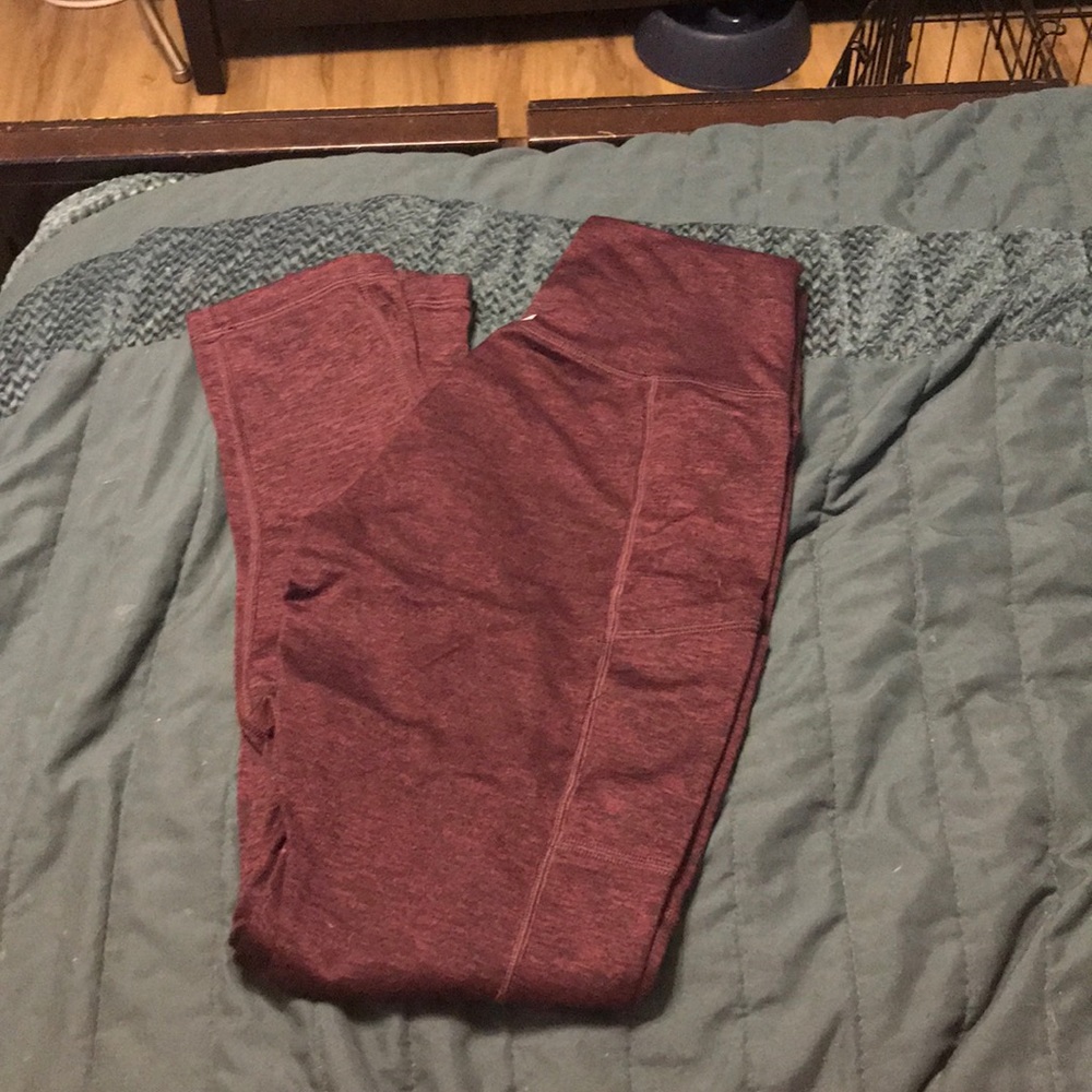 Maroon aerie leggings